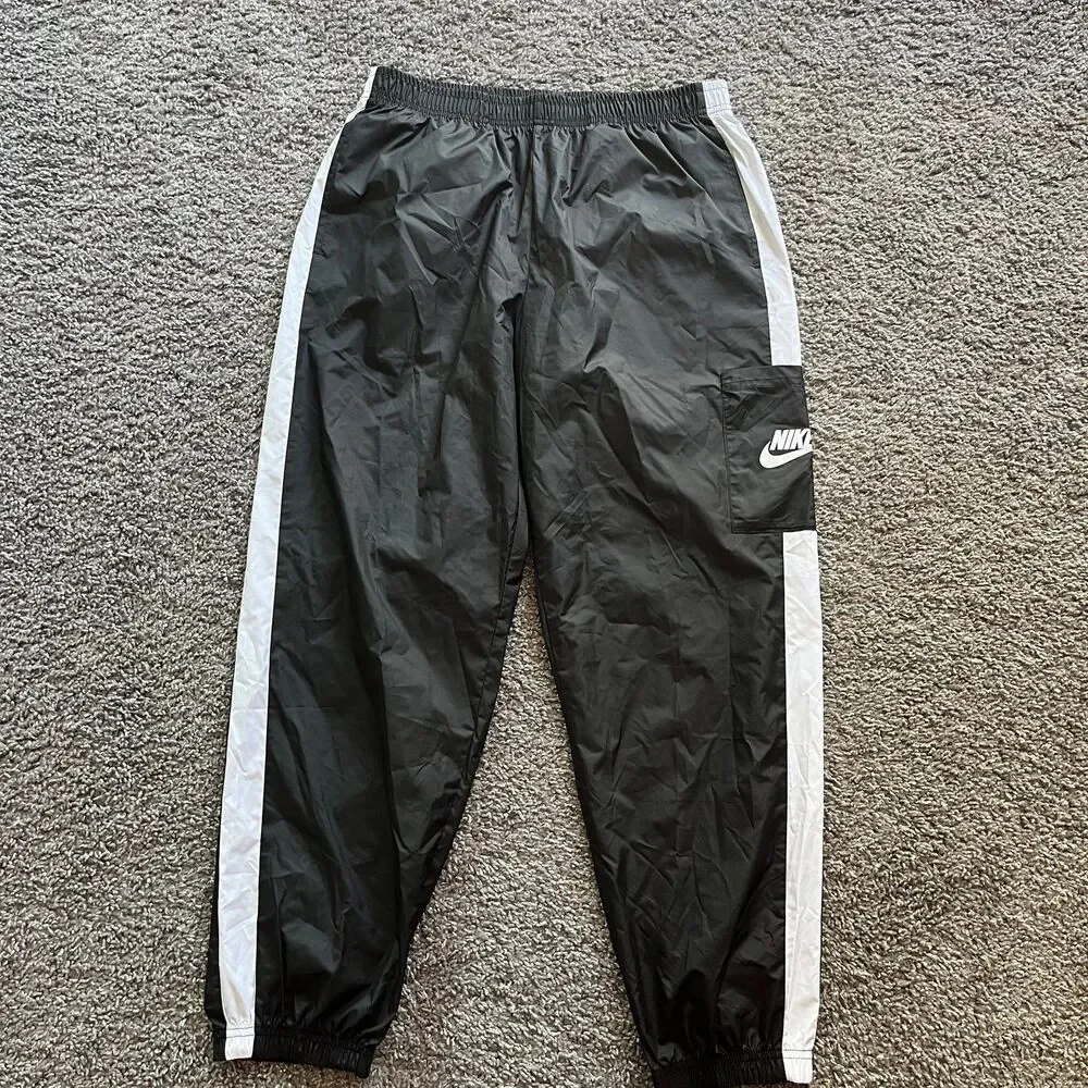 Nike Sportswear Woven Track Pants Windbreaker Black White Womens M CJ7346-010